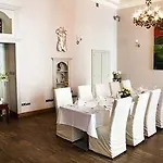 Boutique Nautilus 4* טאבור
