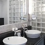 Boutique Nautilus Hotel