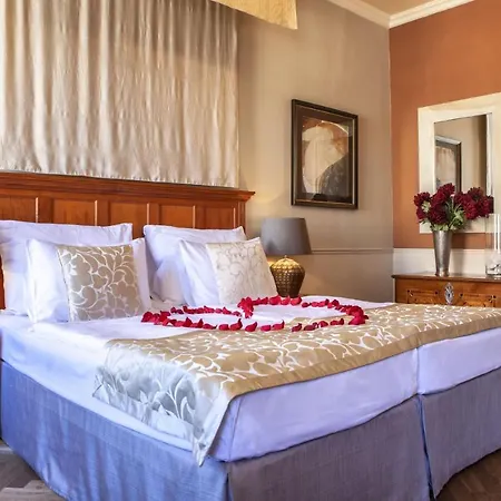 Boutique Nautilus 4* Tábor