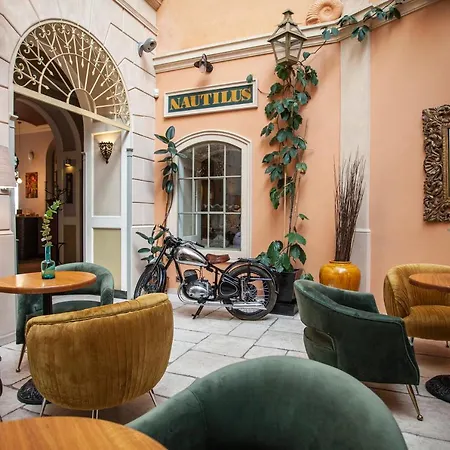 Boutique Nautilus Hotel