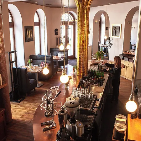 Boutique Nautilus 酒店 塔博尔
