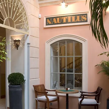 Boutique Nautilus ホテル 4*