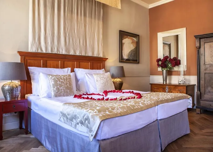 Boutique Nautilus 4* Tábor